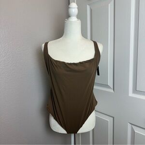 Skims Fits Everybody Square Neck Bodysuit